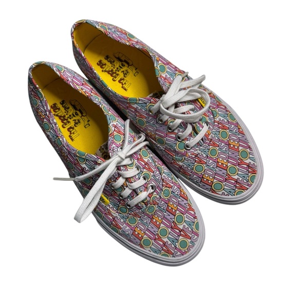 Vans Unisex Beatles Yellow Submarine All You Need is Love Sneakers Sz 7.5M/9W - Picture 1 of 8